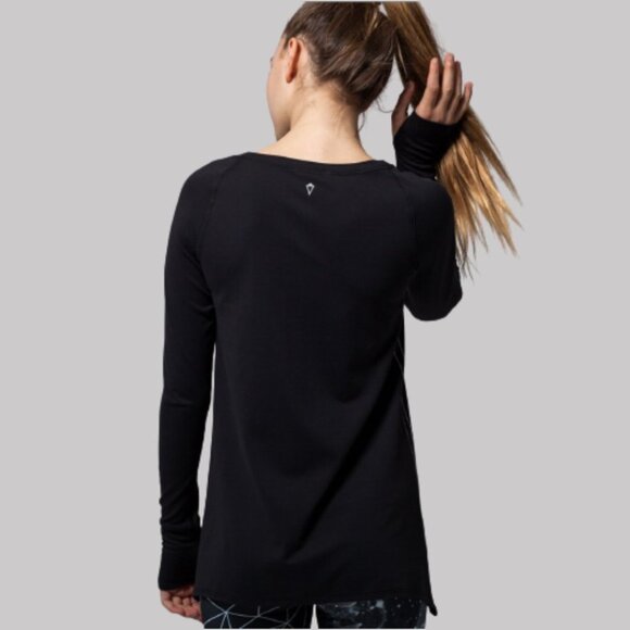 Ivivva by Lululemon Black Heart Practice Ready Pima-Blend Long-Sleeve Tee 10 - Picture 2 of 7